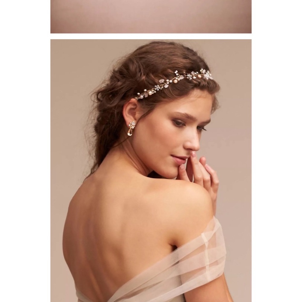 Anthropologie x BHLDN Justin & Taylor Pearl Rosales Halo Tiara Hairpiece $160